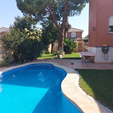 Habitacion,Piscina Y Jardin Azuqueca de Henares Exterior photo